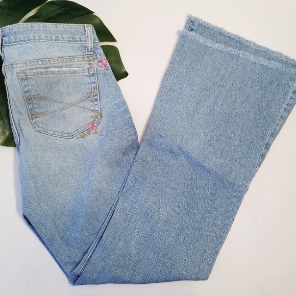 Y2K Aeropostale Super Flare Butterfly Frayed Jeans - Picture 9 of 11
